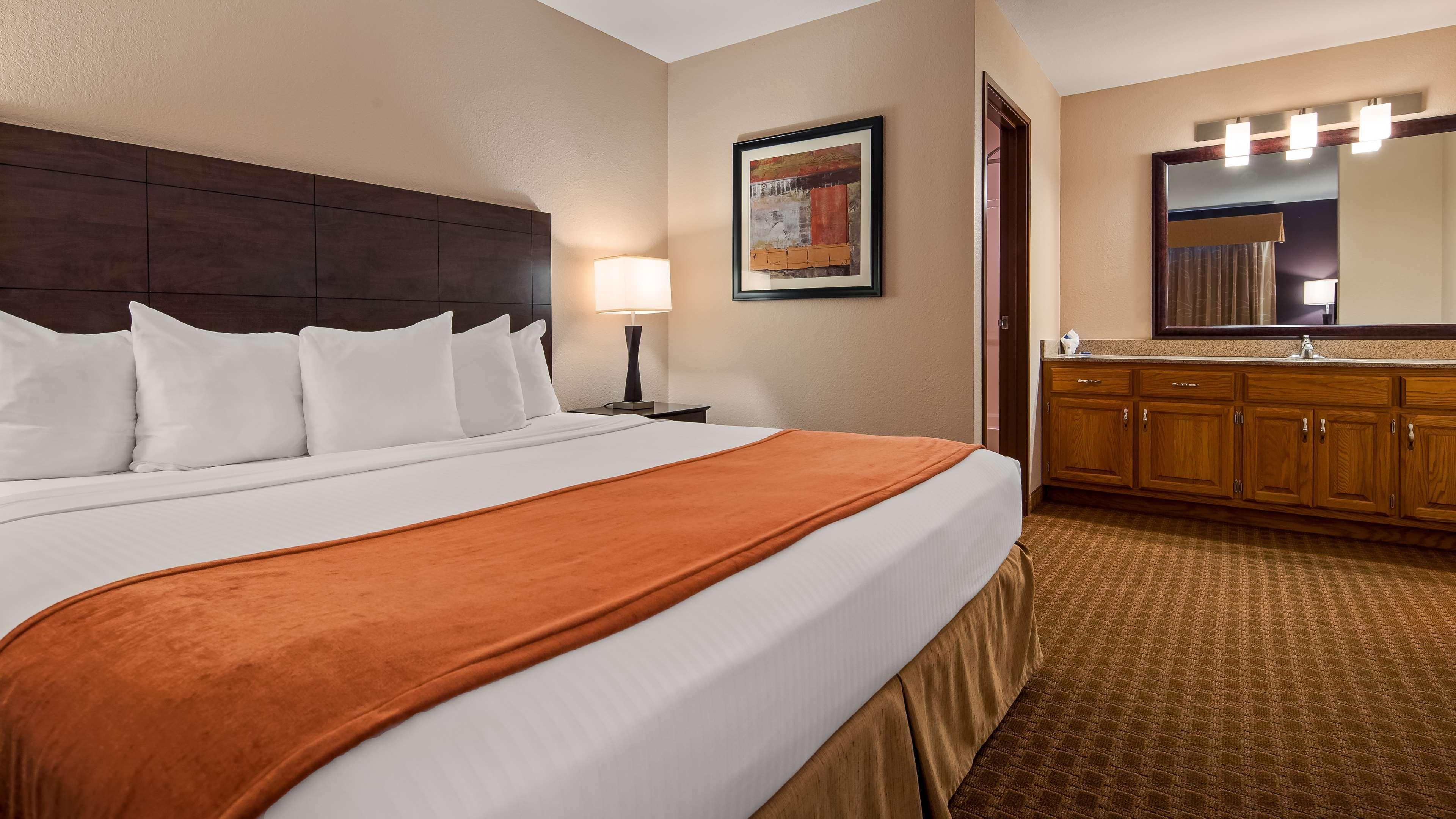 Best Western Flora Inn Екстериор снимка