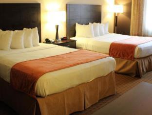 Best Western Flora Inn Стая снимка